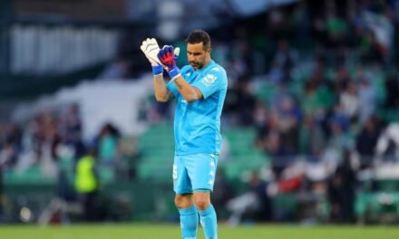 Claudio Bravo se retira a los 41 años