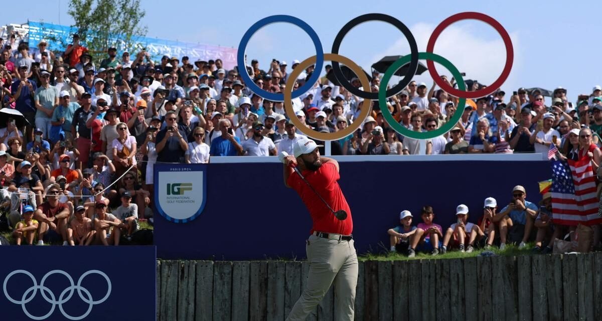Rahm sobrevive a una jornada irregular y mantiene al intratable Matsuyama a la vista