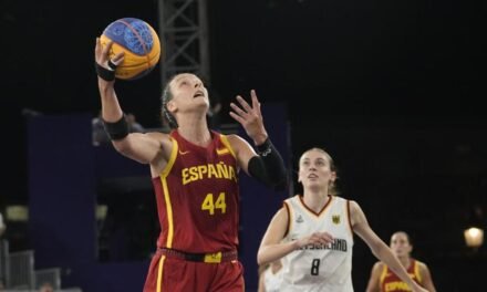 España consigue la plata más urbana en el baloncesto 3×3
