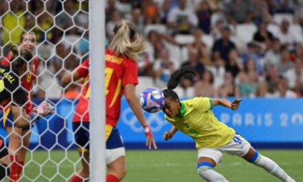 España sufre una derrota estrepitosa ante Brasil