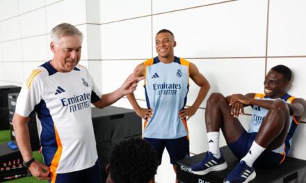 Mbappé celebra su primer día entrenando como jugador del Real Madrid