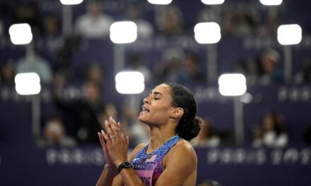 Sydney McLaughlin lo vuelve a hacer