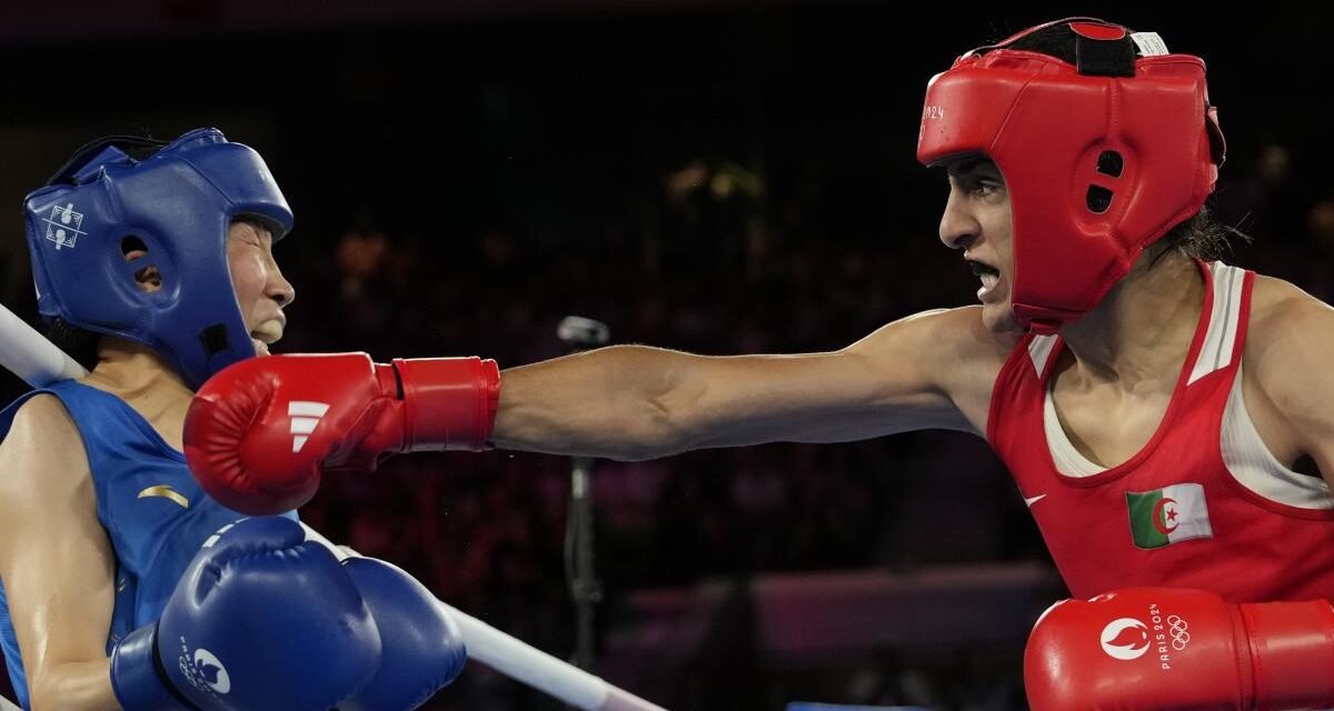 Jelif, la boxeadora intersexual, se cuelga el oro