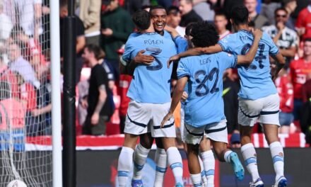 El City de Guardiola rompe su maleficio en la Community en los penaltis