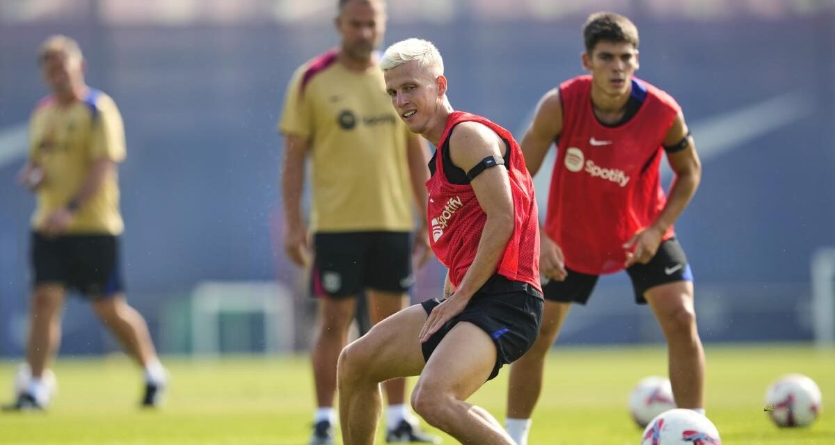 Dani Olmo empieza en el banquillo y Gerard Martín suma su primera titularidad