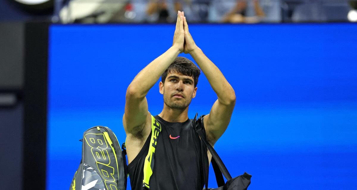 Alcaraz sucumbe en la segunda ronda del US Open: “Tengo que ver qué me pasa”