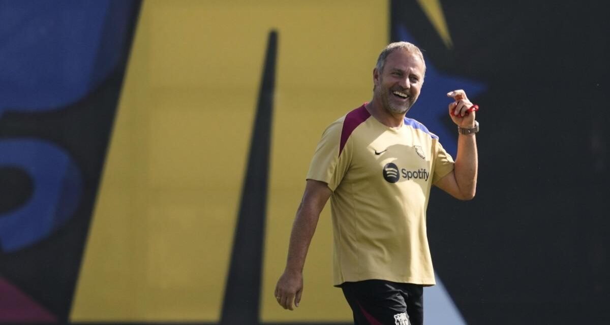 Flick: “Tenemos 18 jugadores: no son muchos pero me basta”
