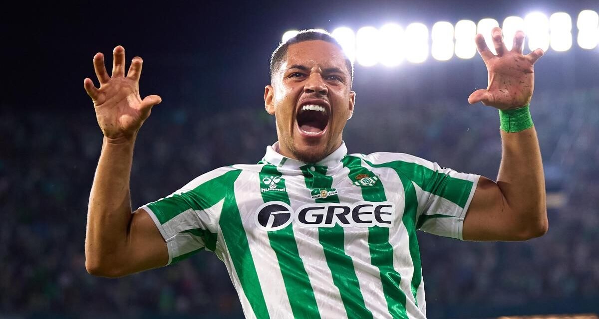 Vitor Roque vuelve a rugir con el Betis