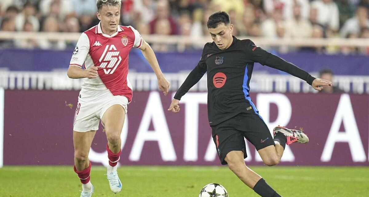 Pedri y Marc Casadó entran en la convocatoria para medirse al Villarreal
