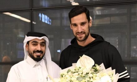 Sergio Rico volverá a jugar en el Al Gharafa qatarí tras superar su accidente