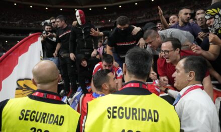 El Atlético no venderá entradas a la grada de animación en los cinco próximos partidos como visitante