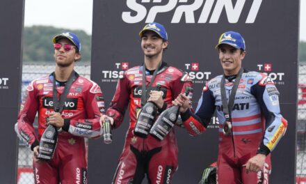 La caída de Acosta da la victoria a Bagnaia en la Sprint de Motegi