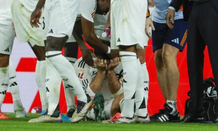 Carvajal, lesionado, se va entre lágrimas: “Pinta mal”