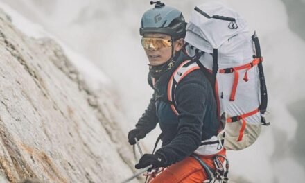 Un nepalí se convierte en el alpinista más joven de la historia en coronar los 14 ochomiles del planeta