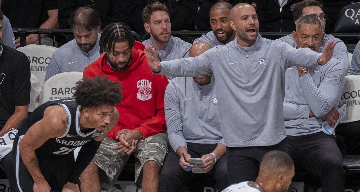 Jordi Fernández ya seduce a Brooklyn: histórico primer triunfo en la NBA