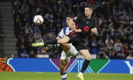 Lamine Yamal y Lewandowski causan baja con sus selecciones por lesión