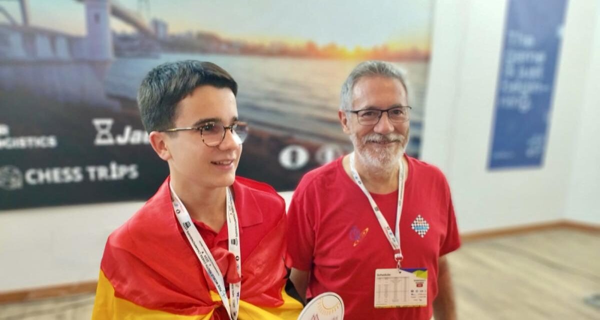 Quién es Javier Habans, el prodigio español del ajedrez de 16 años