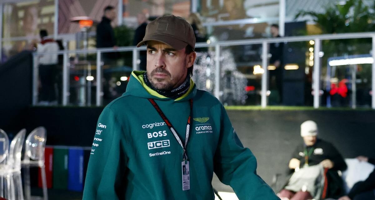 Fernando Alonso, 17.º, ya piensa en el 2025: “A esperar estar mejor en marzo del año que viene”