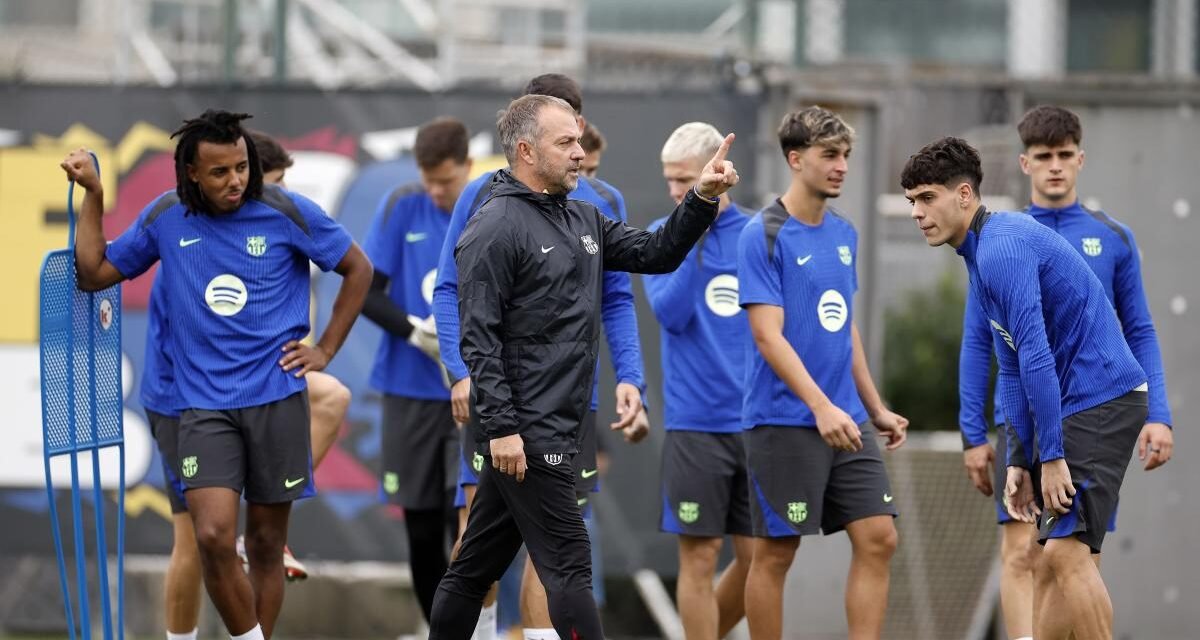 Flick pide más conexión a sus jugadores para ganar al Brest