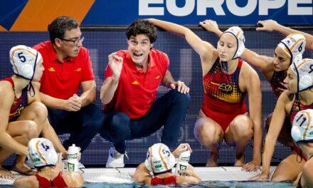 Miki Oca deja la selección femenina de waterpolo tras ganarlo todo