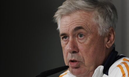 Ancelotti: “A pesar de nuestras dificultades, estamos en la pelea”