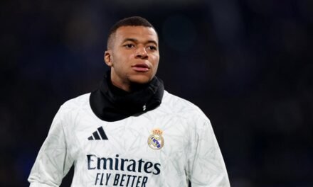 Mbappé eleva el tono y amenaza la licencia UEFA del PSG