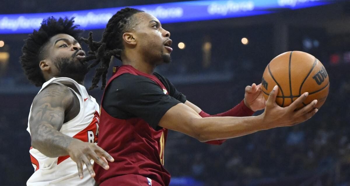 Los Cavaliers alargan ante los Raptors su racha de doce partidos sin perder