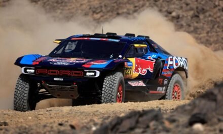 Nani Roma gana una etapa del Dakar 10 años después