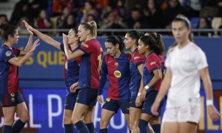 El Barça golea al Levante Badalona: van quince victorias en quince citas