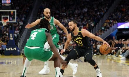 Los Warriors sufren su peor derrota como local en 40 años ante unos letales Celtics