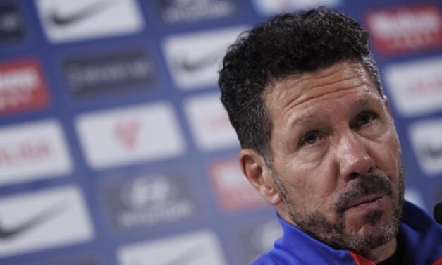 Simeone: “Claro que vamos con el autobús, obvio”
