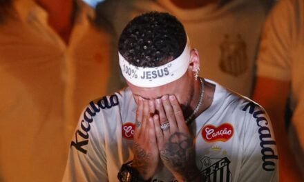 El Santos convierte en una fiesta el regreso de Neymar