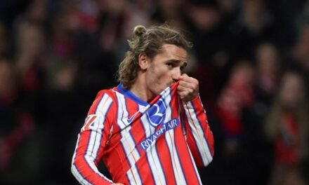 El Atlético derrota al Mallorca con goles de Lino y Griezmann