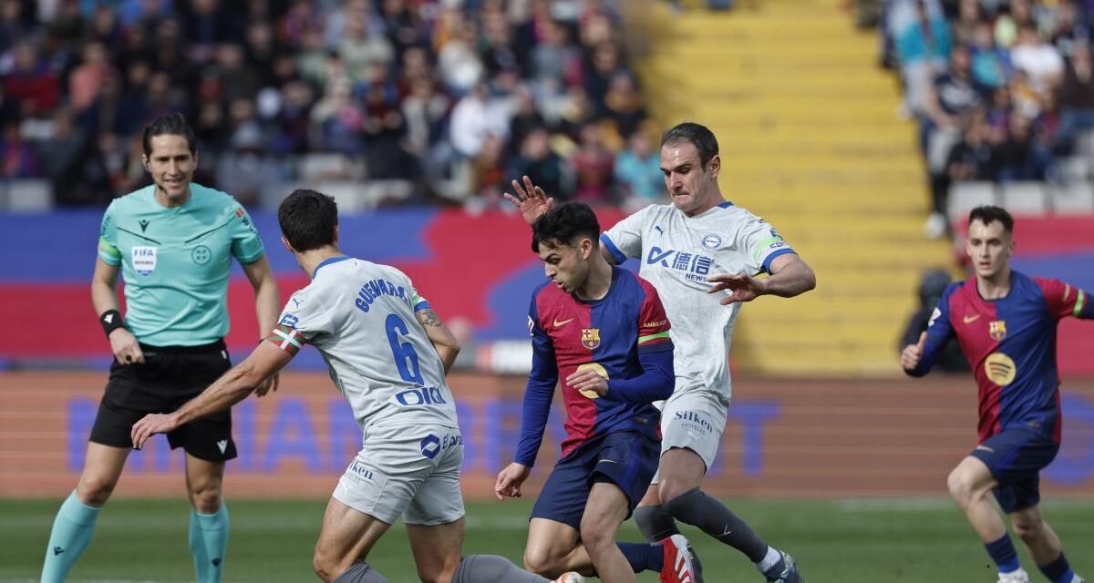Pedri baila como Iniesta