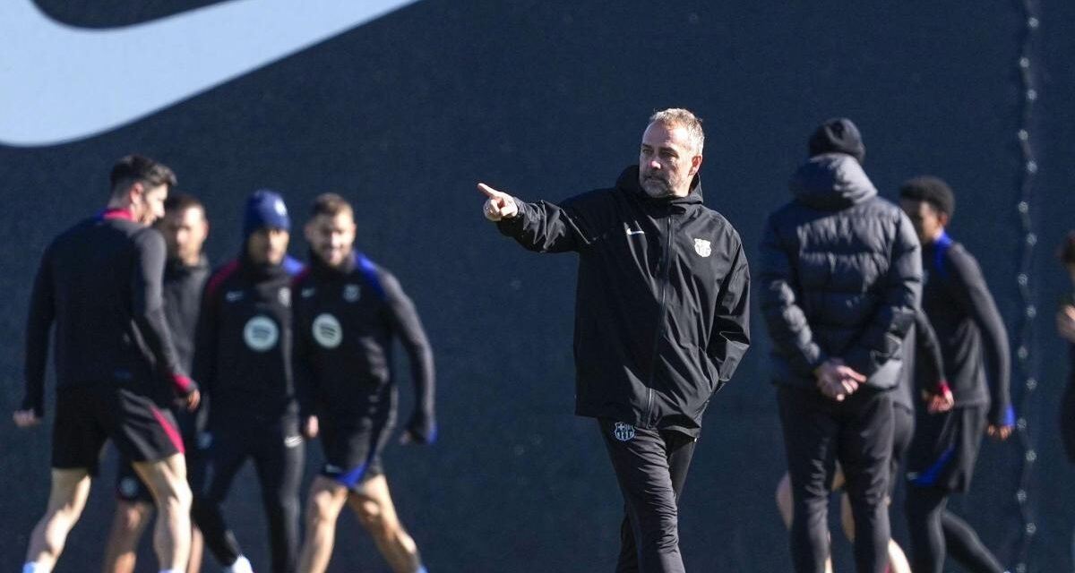 Flick, sin prisa por renovar: “Me queda otra temporada, es mucho para un entrenador”