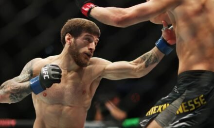 Aleksandre Topuria se estrena en el UFC con una brillante victoria sobre Colby Thicknesse