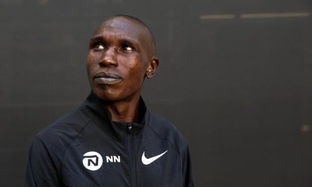 Geoffrey Kamworor: “Yo tenía que ser el nuevo Kipchoge…”