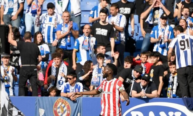 El Espanyol-Athletic, parado durante unos minutos por insultos racistas a Iñaki Williams