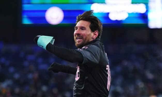 Messi estrena la temporada con un golazo ante el Sporting Kansas en un partido a -15 grados