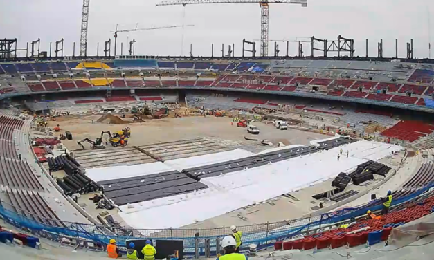El Barça avanza en la instalación del césped del Spotify Camp Nou