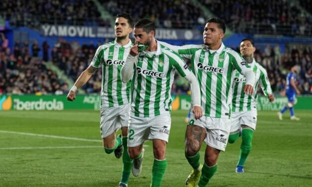 El Betis ya atisba Europa, pero pierde a Antony contra el Real Madrid