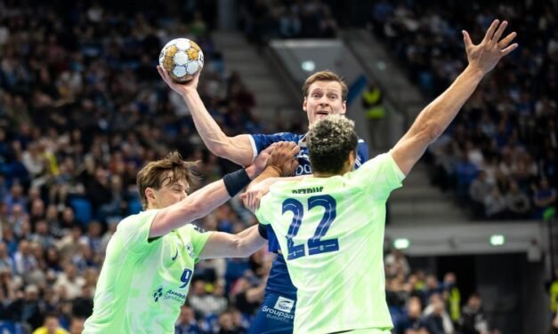 Un Barça plagado de bajas salva un empate ante el Pick Szeged