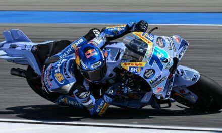 Los Márquez empiezan a volar con la Ducati