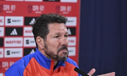 Simeone: “Ancelotti es muchísimo mejor que yo”