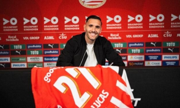 Lucas Pérez, jugador del PSV Eindhoven, con tuberculosis