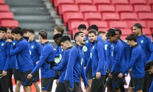Flick enseña su nueva arma en la Champions