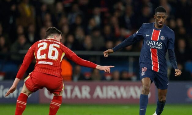 El Liverpool sobrevive a una tromba de ocasiones y se lleva la victoria con solo dos remates