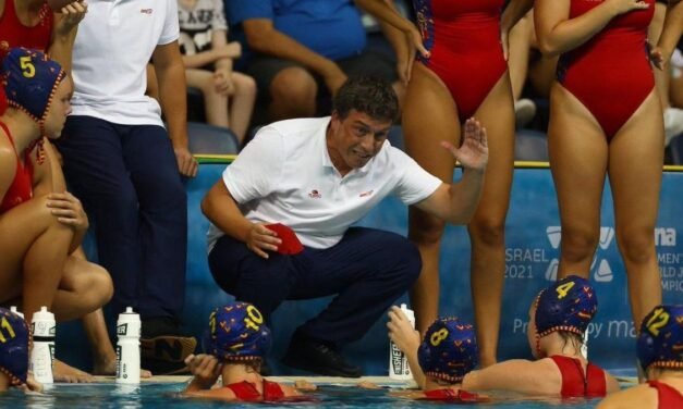 Jordi Valls, seleccionador del waterpolo femenino como relevo de Miki Oca