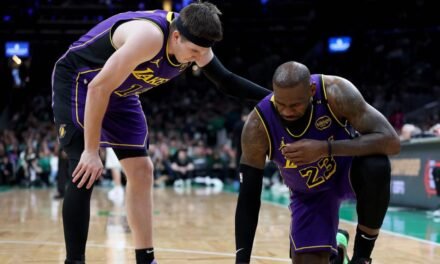Los Lakers se estampan en Boston: fin a la racha y lesión de LeBron James
