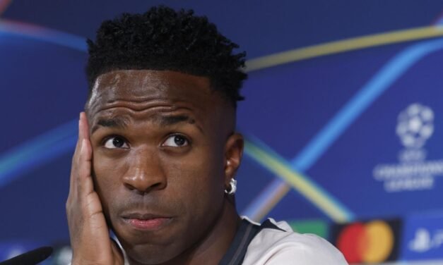 Identificados dos jóvenes por proferir insultos racistas a Vinícius en Anoeta